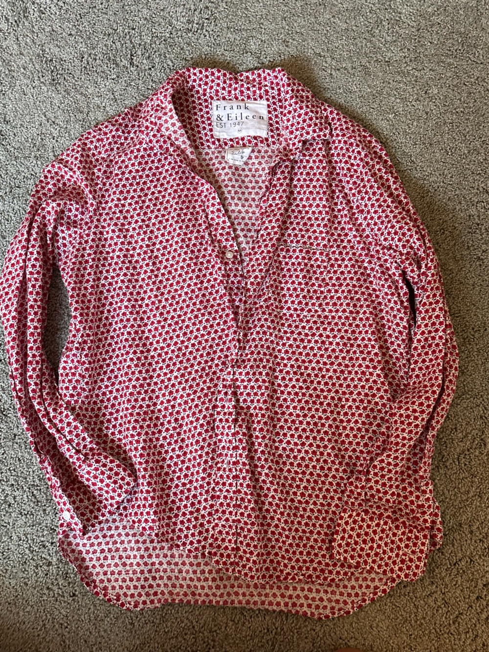 Frank & Eileen Red Patterned Women’s Button-Up Shirt